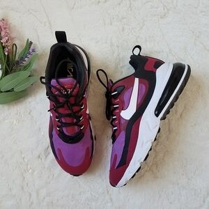 NIKE AIR MAX 270 REACT SNEAKERS